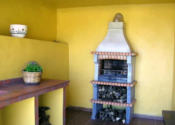 Mit Schwimmbad Nur Fuer Erwachsene By Interhome 別荘